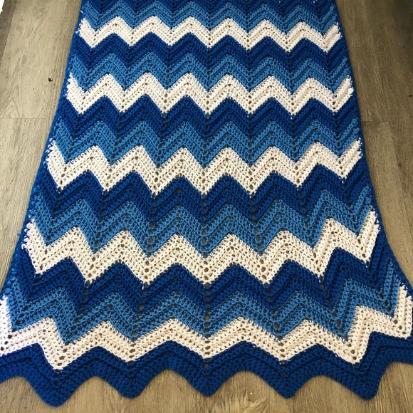 Vintage Ripple Afghan Crochet Pattern